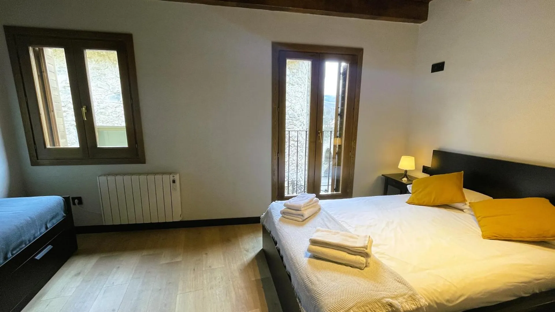 Dúplex con buhardilla en el centro histórico de Camprodon GdF Apartamento